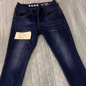 Curvy High Rise #208